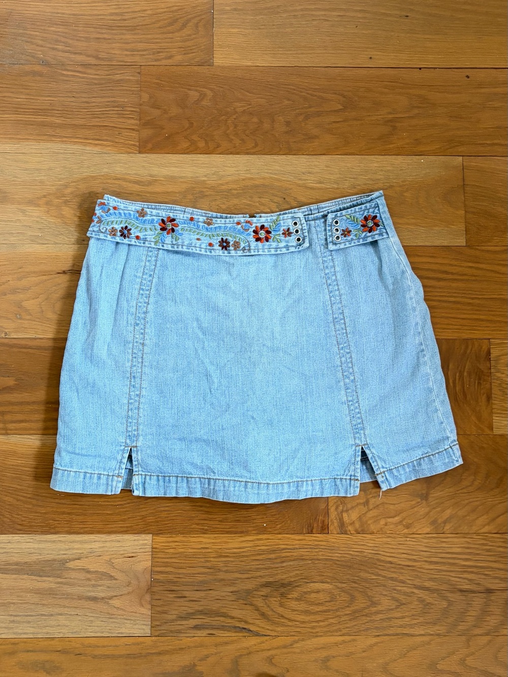 Vintage Blue Embroidered Denim Mini Skirt